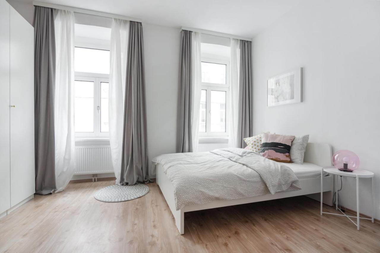 Nice Apartment In Lovely Area Виена Екстериор снимка
