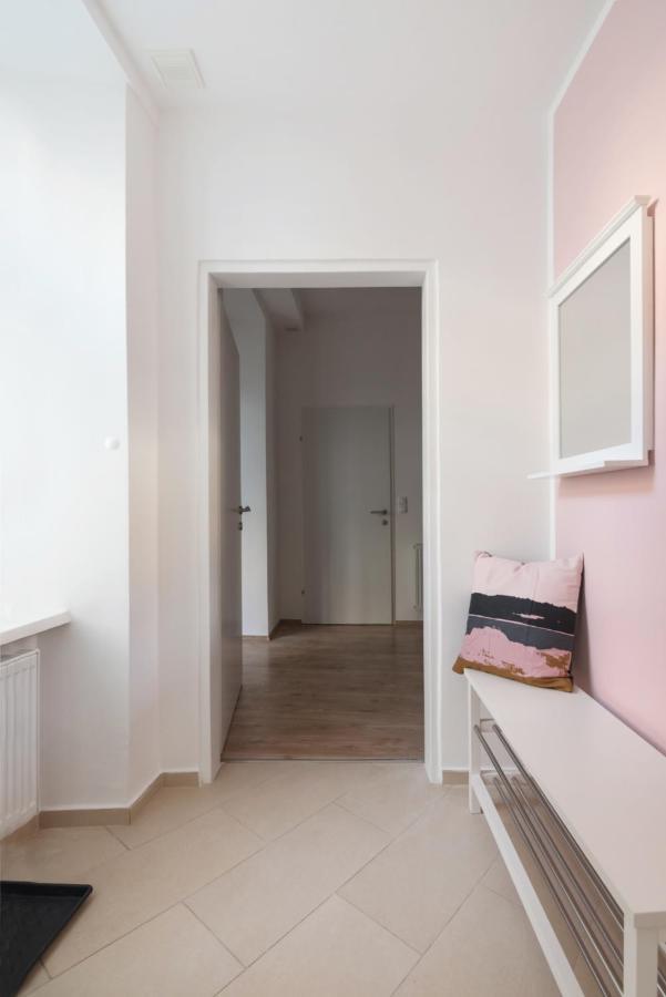 Nice Apartment In Lovely Area Виена Екстериор снимка