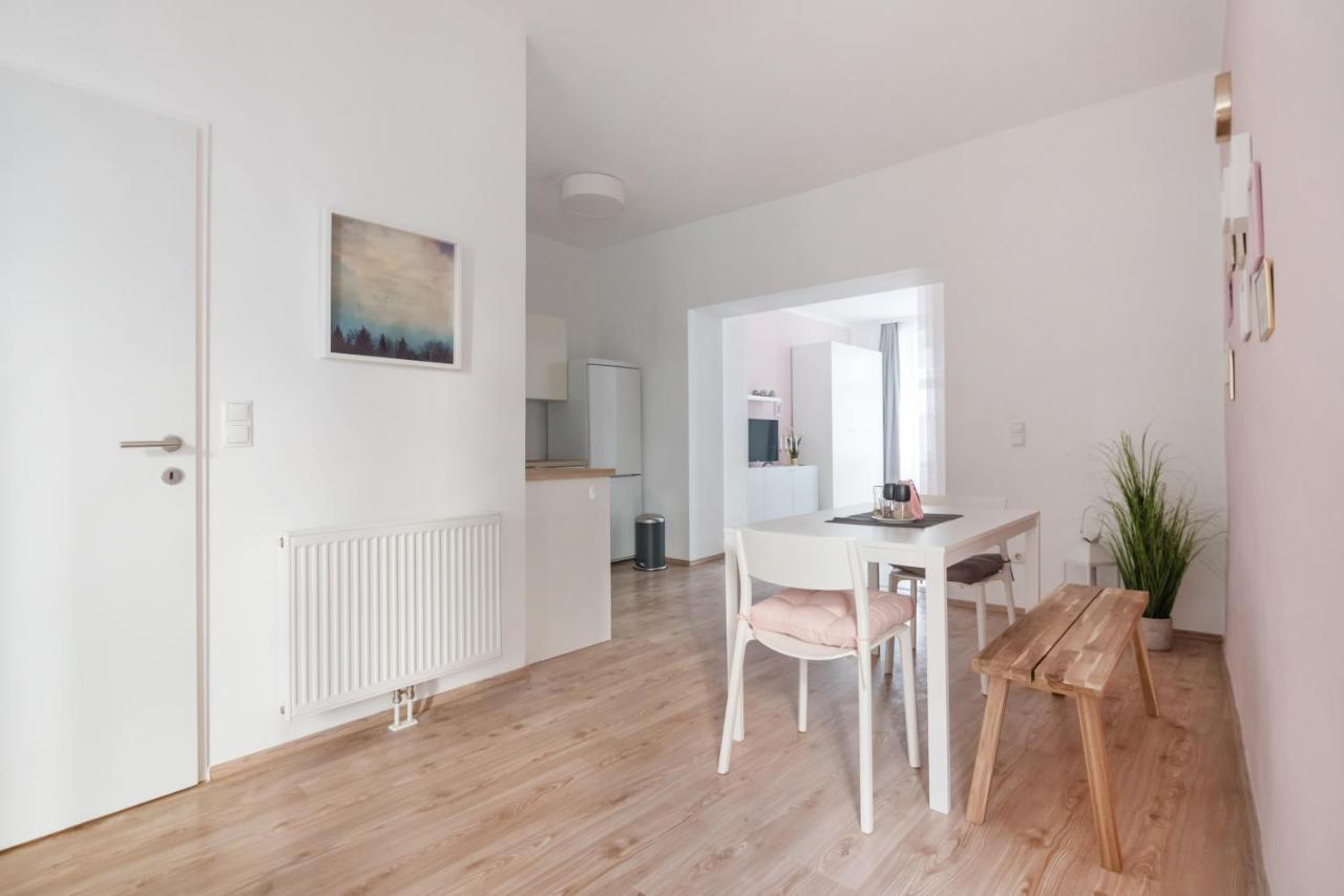 Nice Apartment In Lovely Area Виена Екстериор снимка